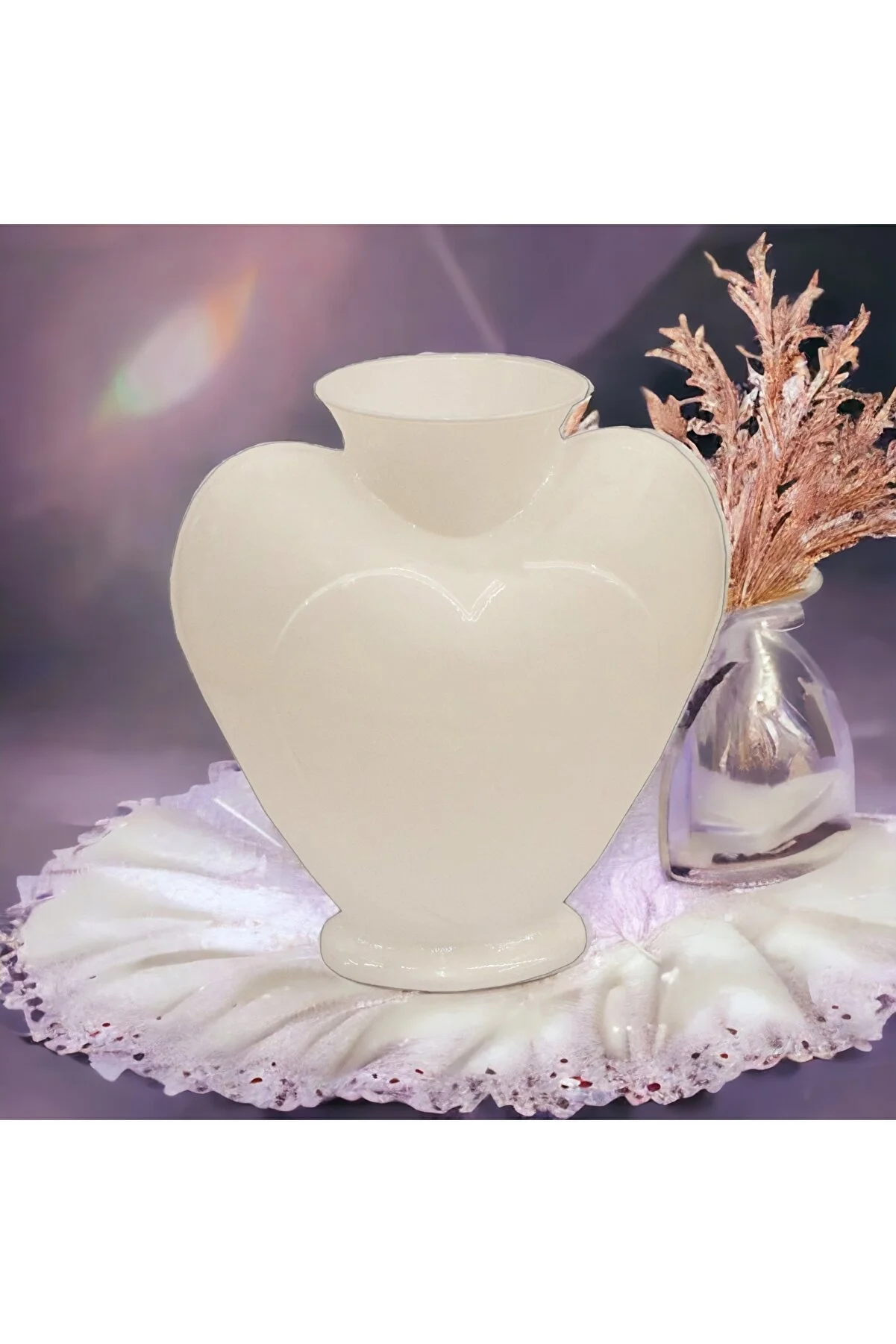 Girist Home Beyaz Renk Kalp Çiçek Vazosu 22,5 Cm